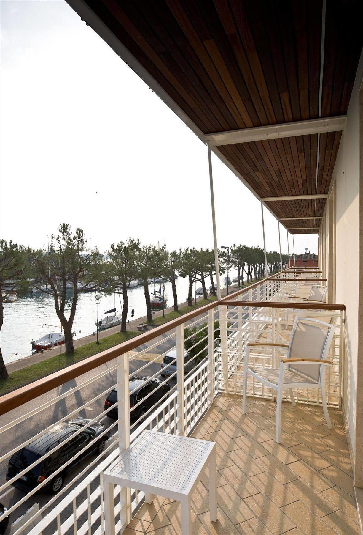 Hotel Acquadolce 3*