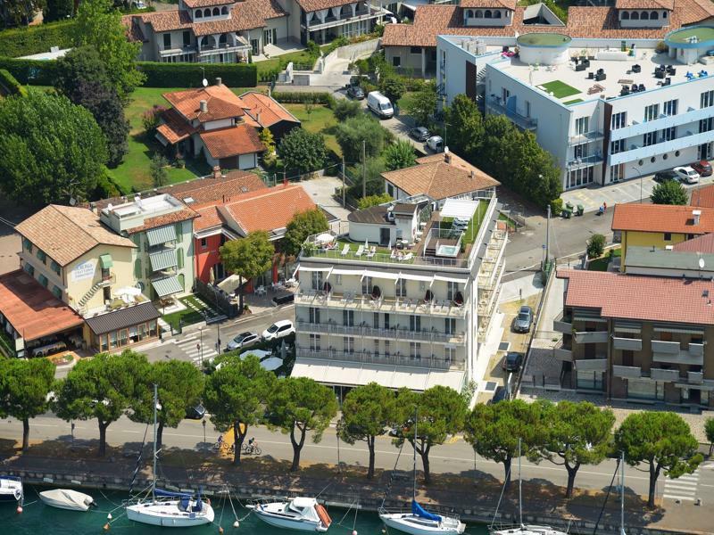 Hotel Acquadolce 3*